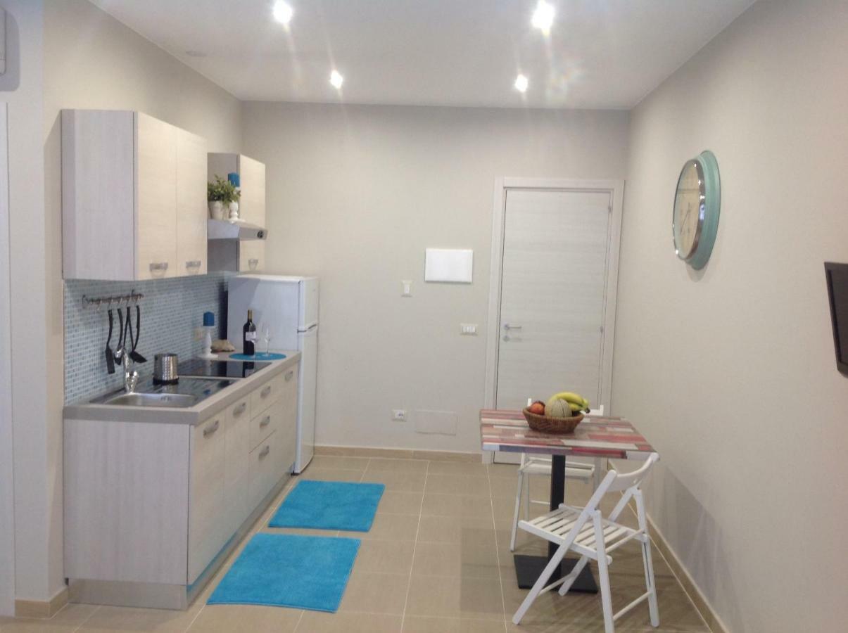 Appartement Casa Lucrezia à Giardini-Naxos Extérieur photo
